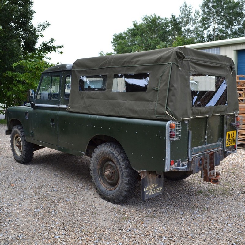 Bâche 109" 3/4 - avec fenêtres latérales