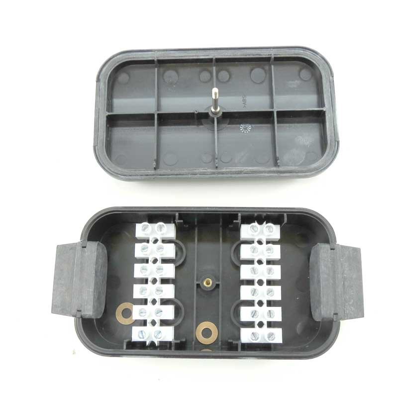 Boîte de dérivation étanche 12 fils