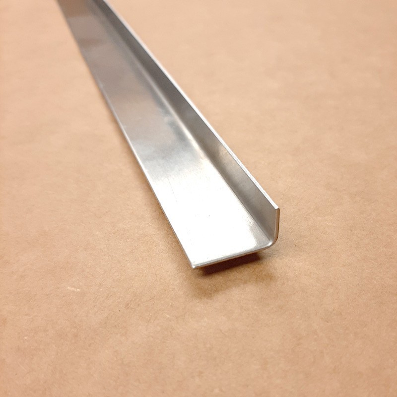 Retainer  rubber draught strip - front top door 1948-53