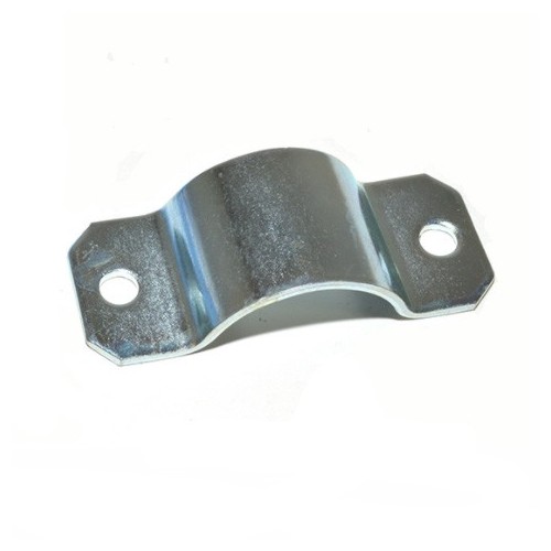 Center bracket for intermediate exhaust pipe