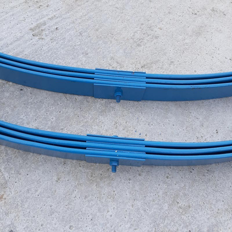 Lames paraboliques arrière - 3 lames