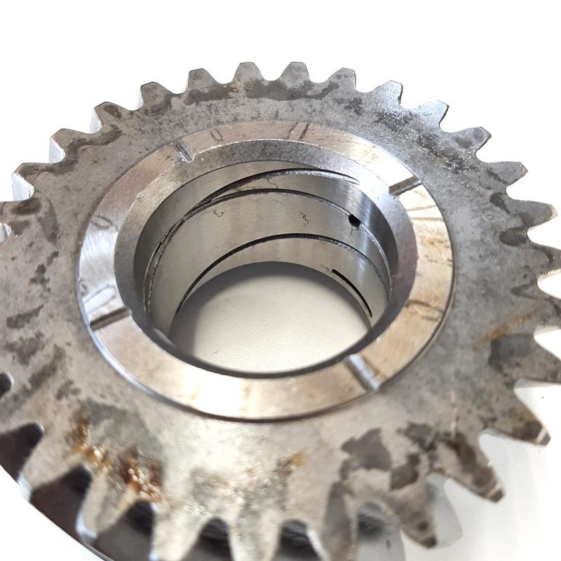2nd speed main shaft gear - upto suffix C inclusive