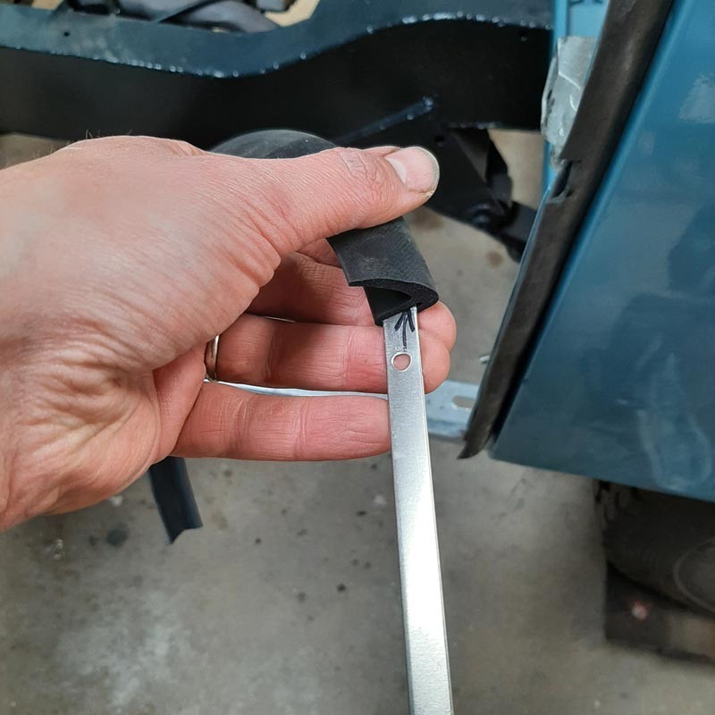 Set 2 second row door seals - Series Forever solution