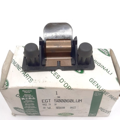 Latch for sun blinds