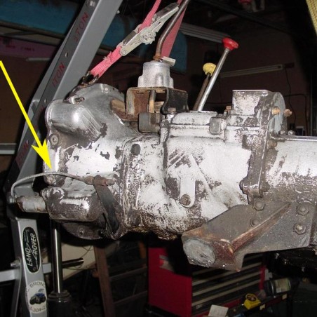 Bleed pipe for clutch release mechanism - engine suffix A
