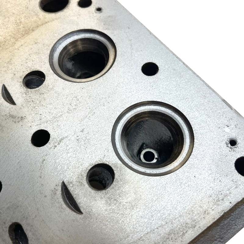 Cylinder head - reconditioned