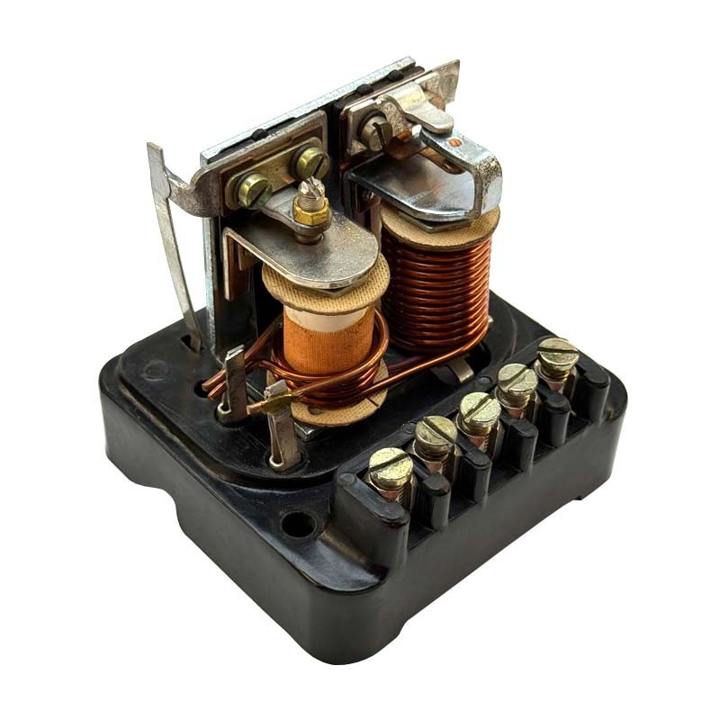 Régulateur de tension 1948-58