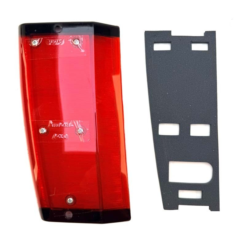 Right rear reflector