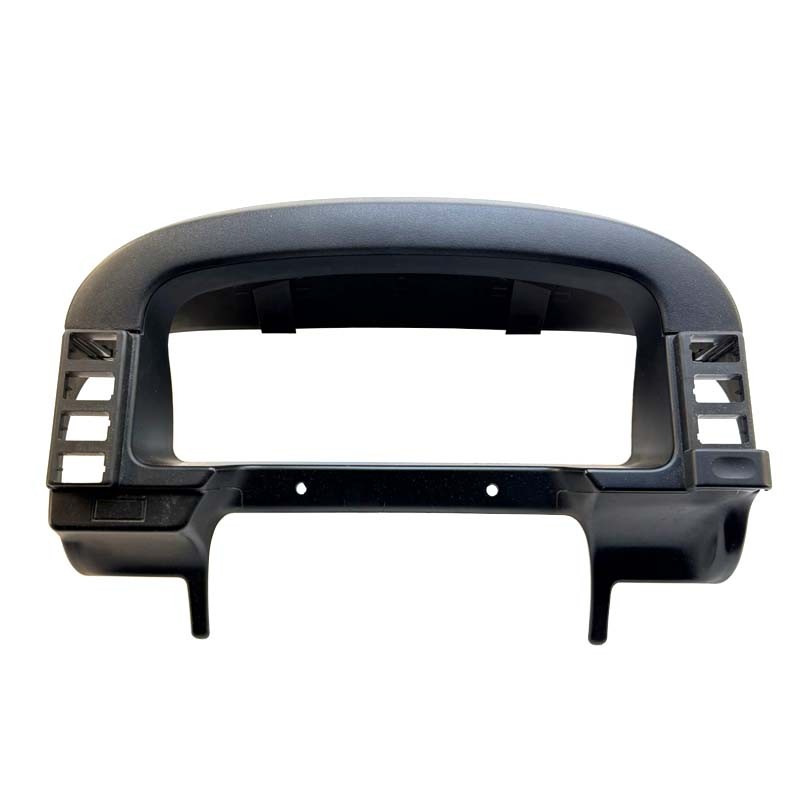 Black instrument cluster cover for Discovery 2 - Used