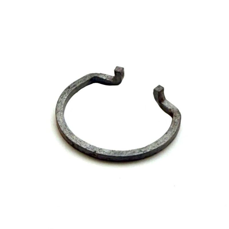 Thrust rod retaining circlip brake master cylinder - Used