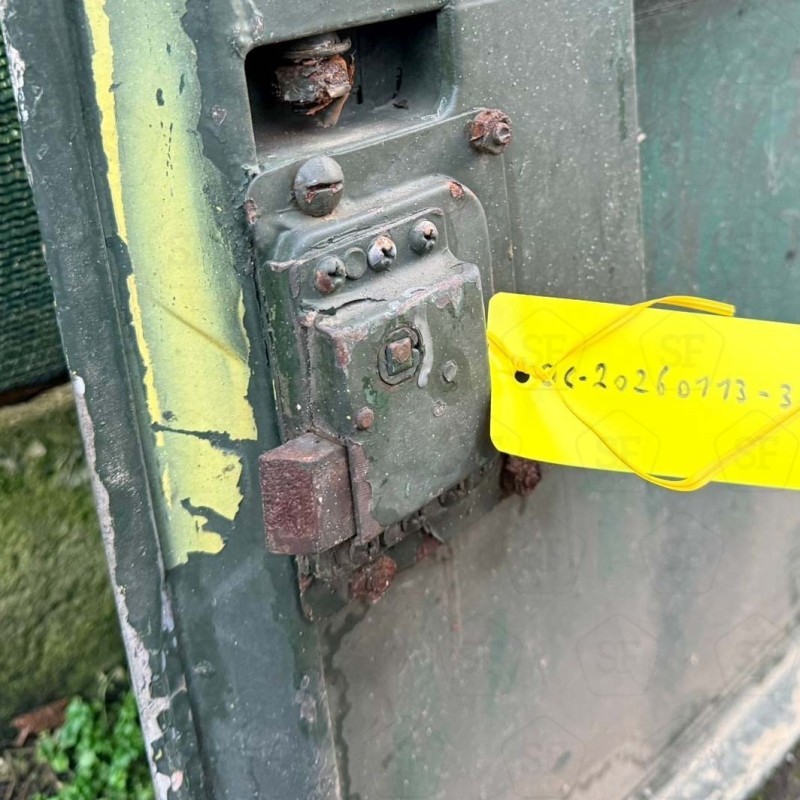 Pair of Series 1 doors 1954-58 - Used