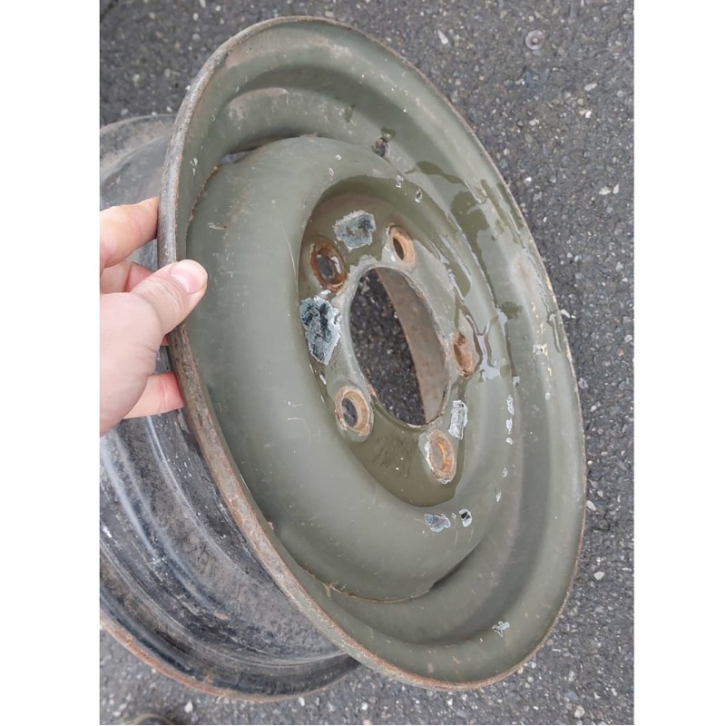 Road wheel 5"x16" - Used