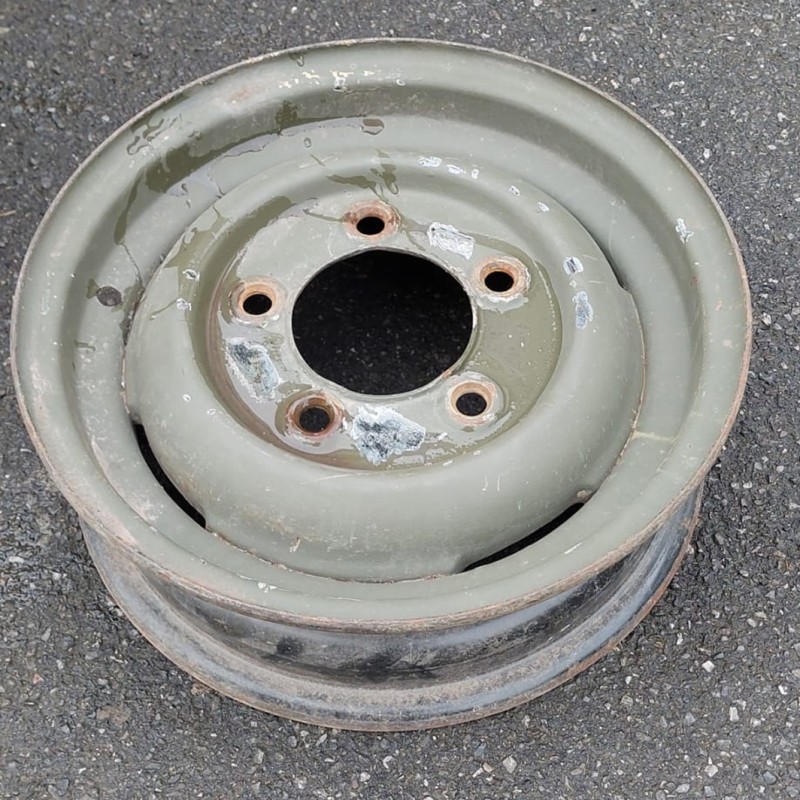 Road wheel 5"x16" - Used