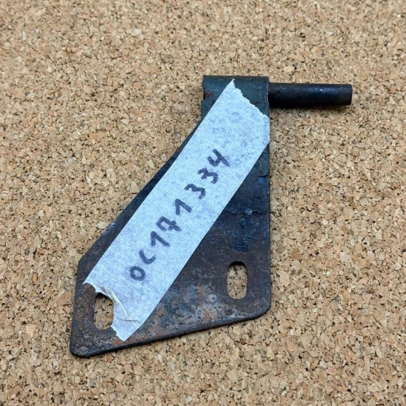 Top half-hinge of right-hand door - Used