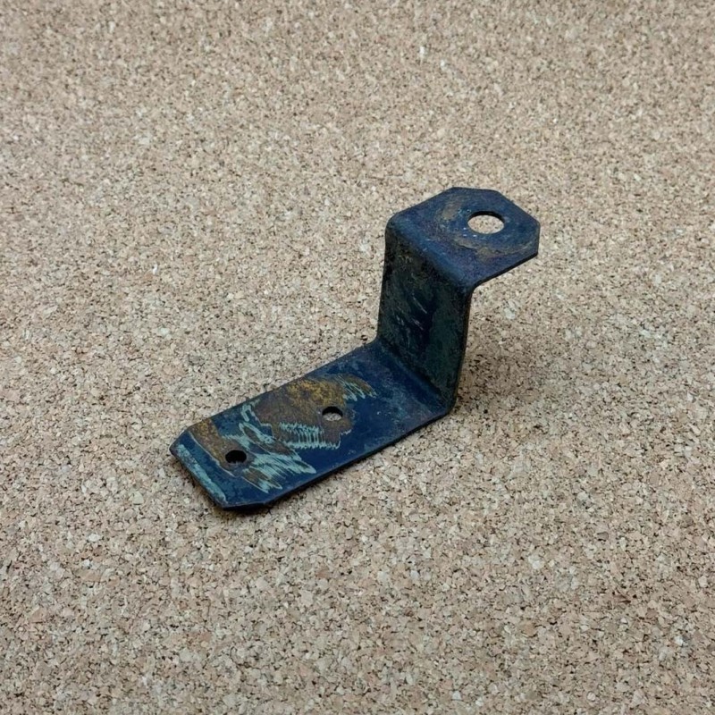 Minerva front wing bracket – Used