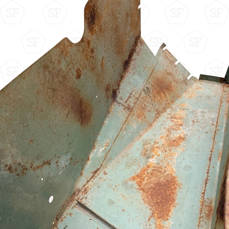 Minerva front right wing - Used