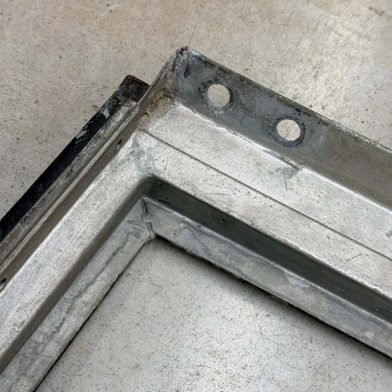 Series 3 windscreen frame - Used