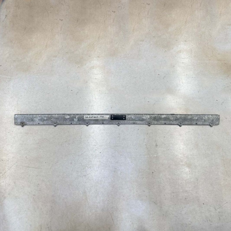 Windscreen header rail - Used