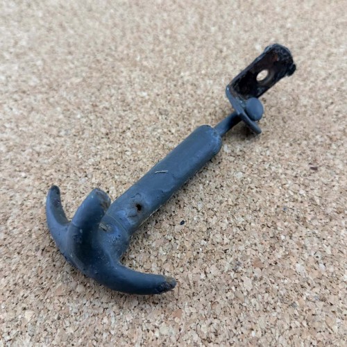 Windscreen fastener Minerva - used