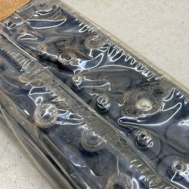 2.25L petrol cylinder head 8:1