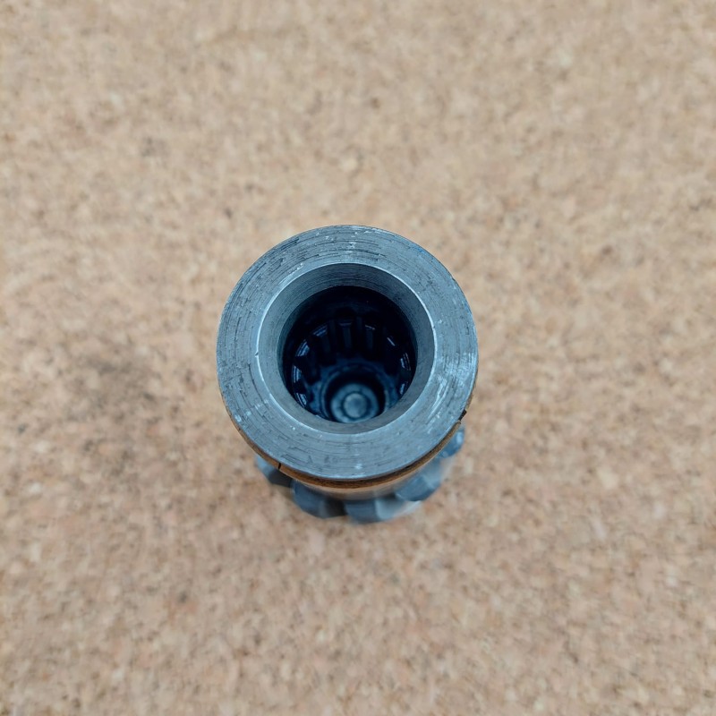 2.25L oil pump drive mechanism – Used