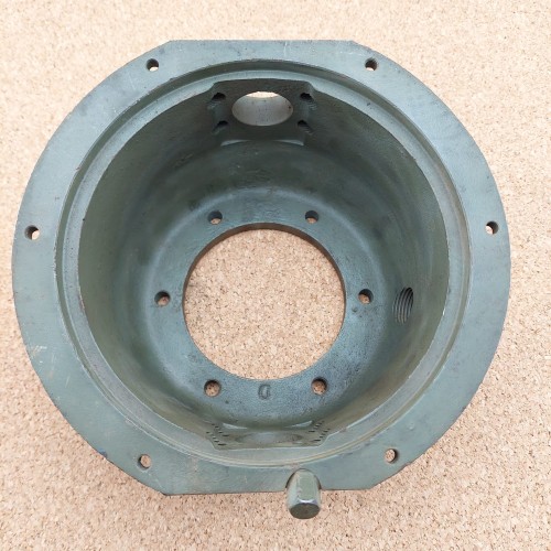 Housing for swivel pin - right hand - Used