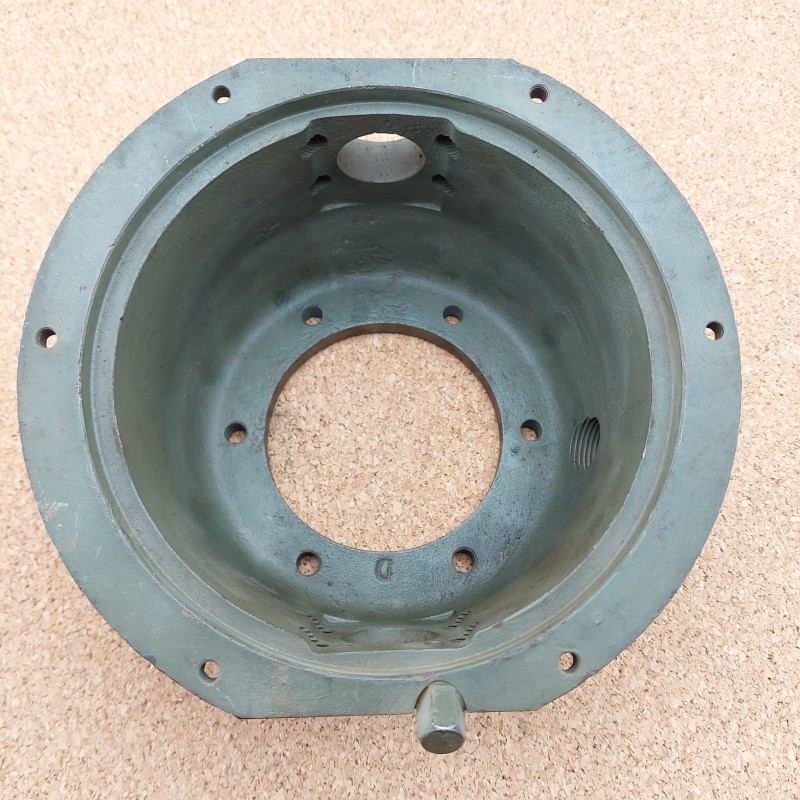 Housing for swivel pin - right hand - Used