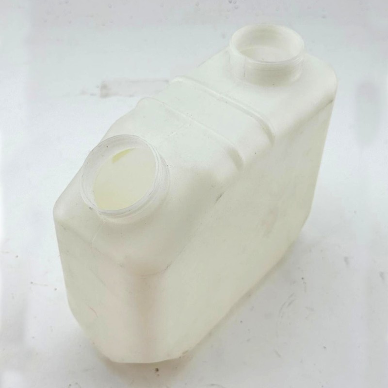 Windscreen washer reservoir from suffix B onwards