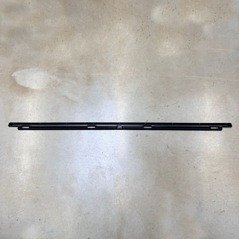 Barre supérieure retenue hayon RRC