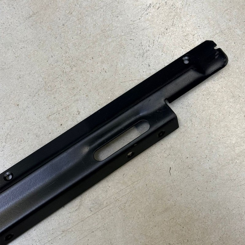 Barre supérieure retenue hayon RRC