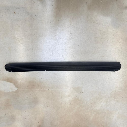 Plastic rear bumper trim strip - Disco 1 up to 1993