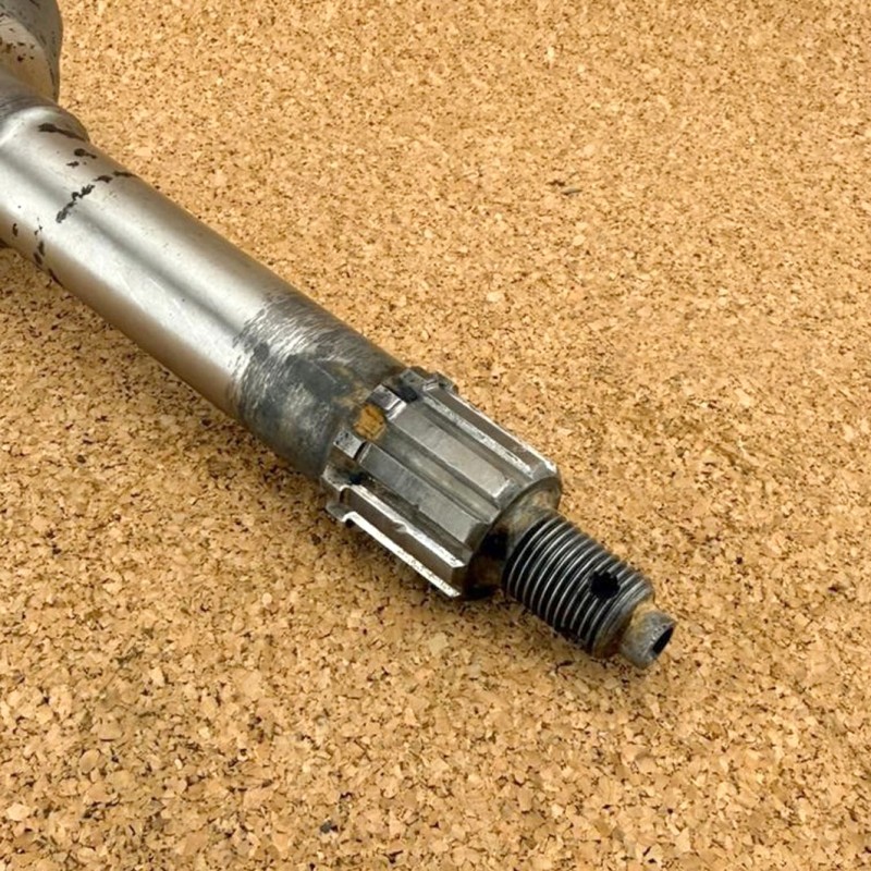 Drive shaft for front hub 1948–53 – Used