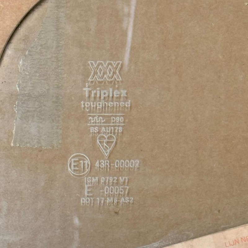 Vitre latérale fixe hard top