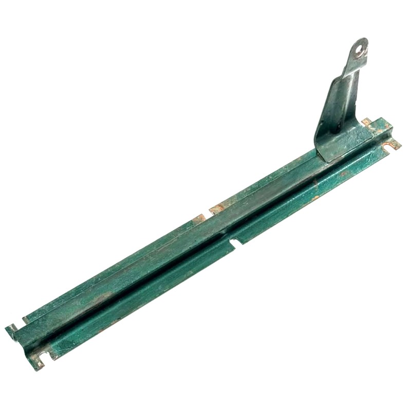 Right-hand outer seat rail – Used
