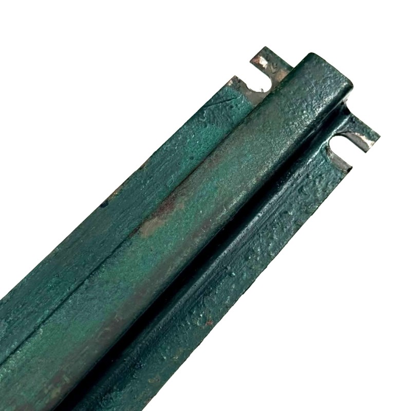 Right-hand outer seat rail – Used