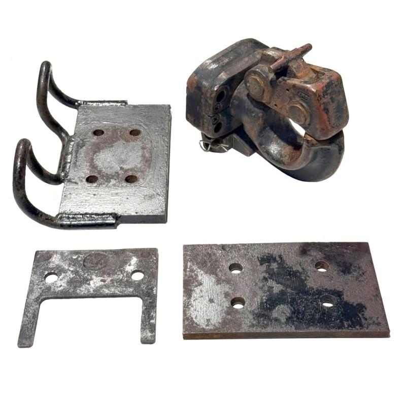 Rotating NATO-type military tow hook – Used
