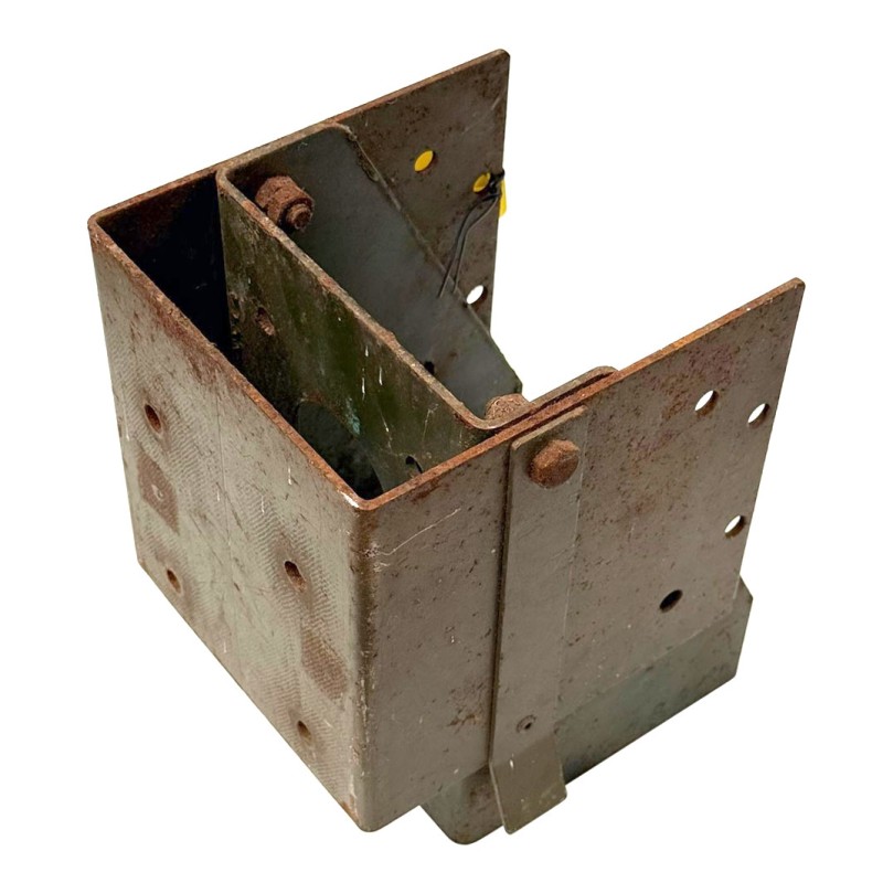 Support porte antenne militaire pour Minerva - Occasion