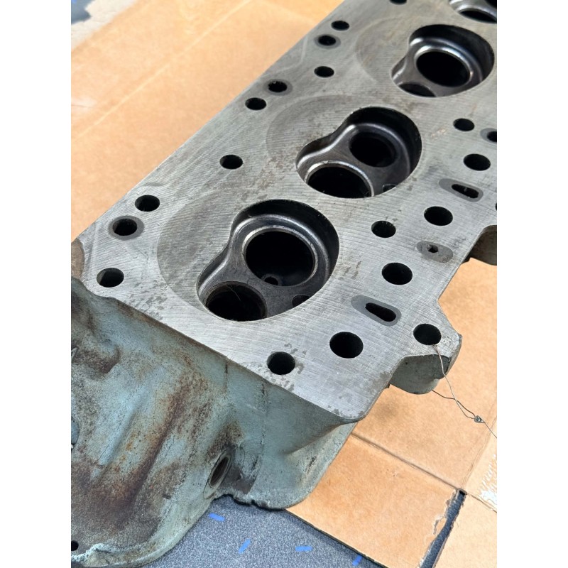 Cylinder head 2.25L petrol 8:1 - Used