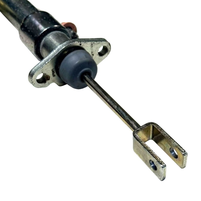 Maître cylindre d'embrayage ( émetteur ) pour P38 2.5TD boîte manuelle