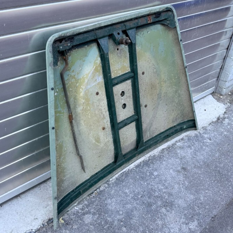 Bonnet with spare wheel compartment Serie 3 – Used