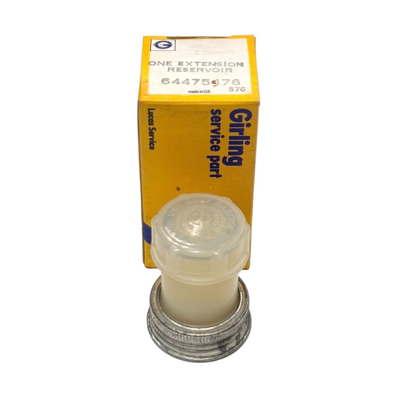 Prolongateur de réservoir de liquide de frein ou d'embrayage