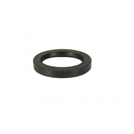 Front axle case oil seal