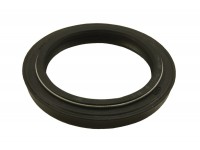 Oil seal Inner hub bearing july 1980 on - except Stage One