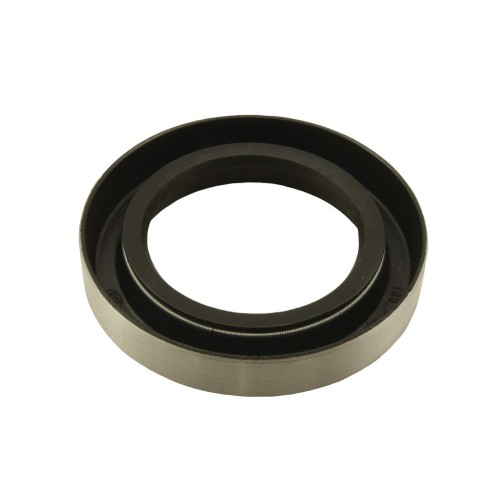 Oil seal for rear of mainshaft