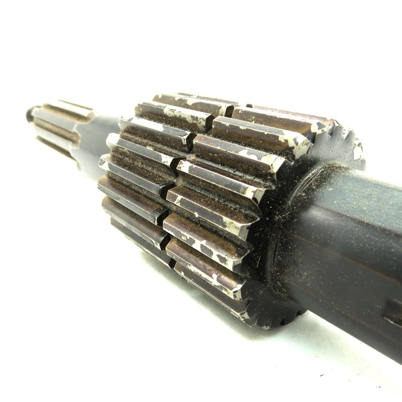 Output shaft - plain spline