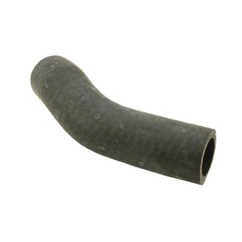 Heater hose inlet